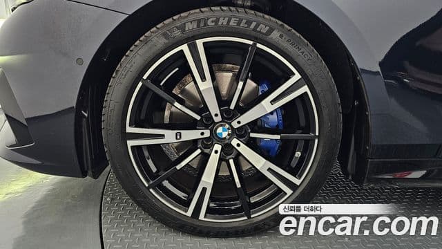BMW 5 Series 2025 — фото 5 из 20