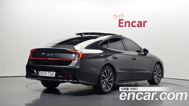 Hyundai Sonata 2019 — Şəkil 2/20