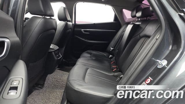Hyundai Sonata 2019 — Şəkil 12/20