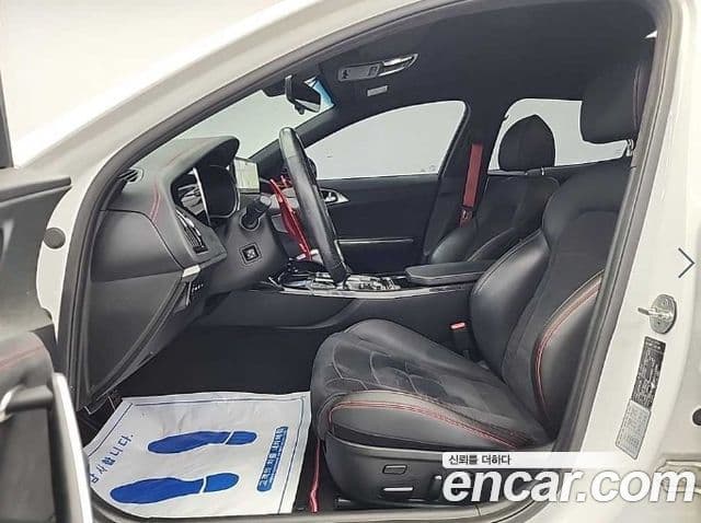 Kia Stinger 2021 — Şəkil 11/18