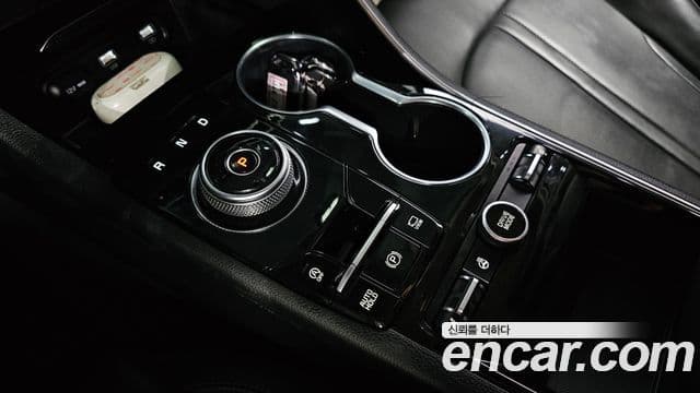 Kia K5 2023 — ფოტო 9/20