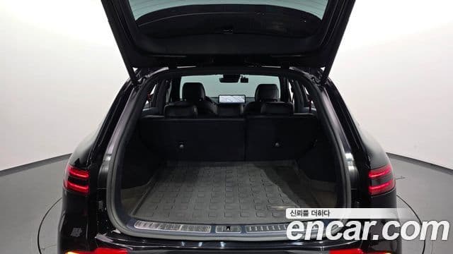 Genesis GV70 2021 — ფოტო 34/34
