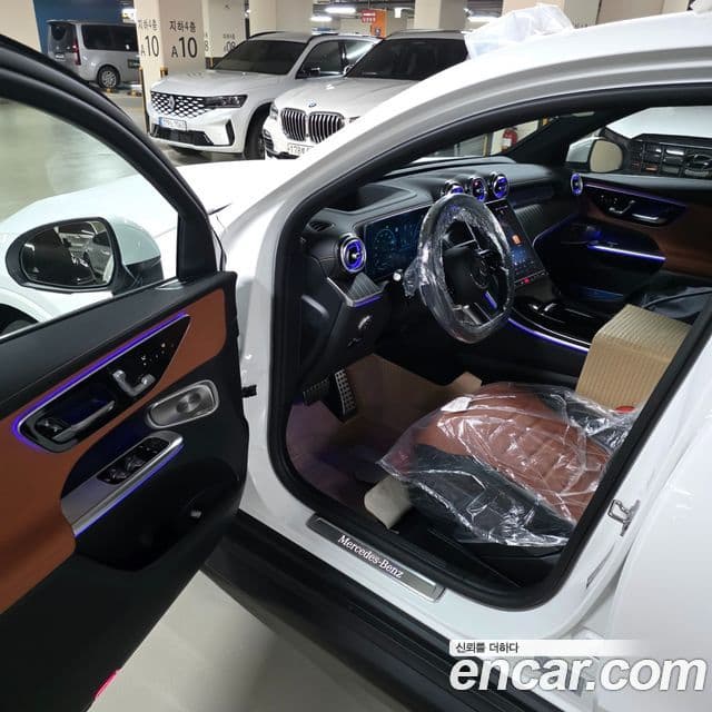 Mercedes-Benz GLC-Class 2026 — ფოტო 5/15