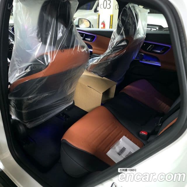 Mercedes-Benz GLC-Class 2026 — ფოტო 11/15