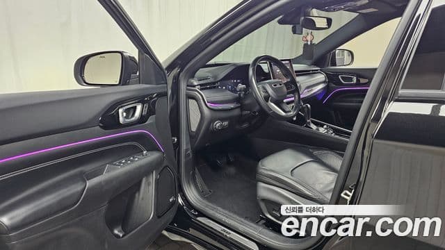 Jeep Compass 2022 — ფოტო 19/20