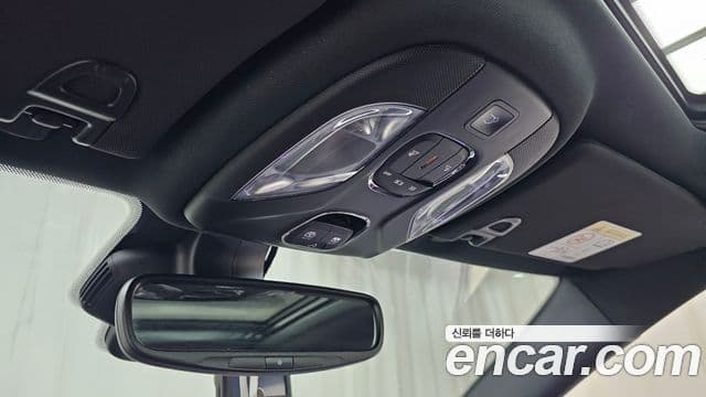 Jeep Compass 2022 — ფოტო 13/20