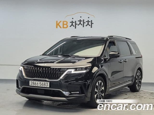 Kia Carnival 2023 — Фото 2/19