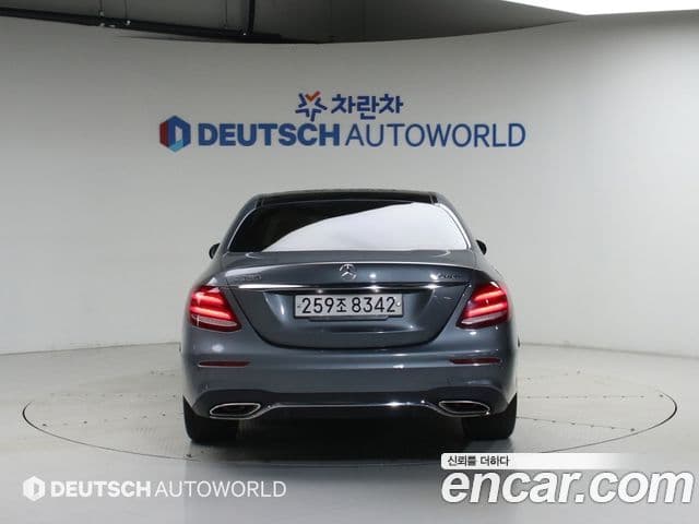 Mercedes-Benz E-Class 2019 — Şəkil 4/20