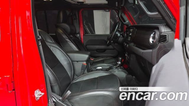 Jeep Wrangler 2022 — Фото 11/20
