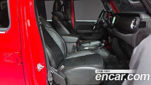 Jeep Wrangler 2022 — Şəkil 6/31