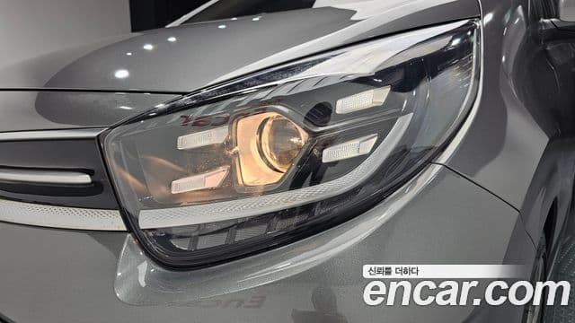 Kia Morning Urban 2022 — Photo 30/31