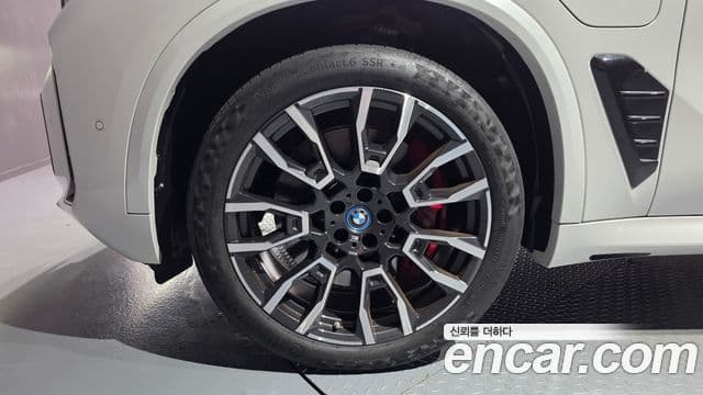 BMW X5 2025 — Photo 19/33