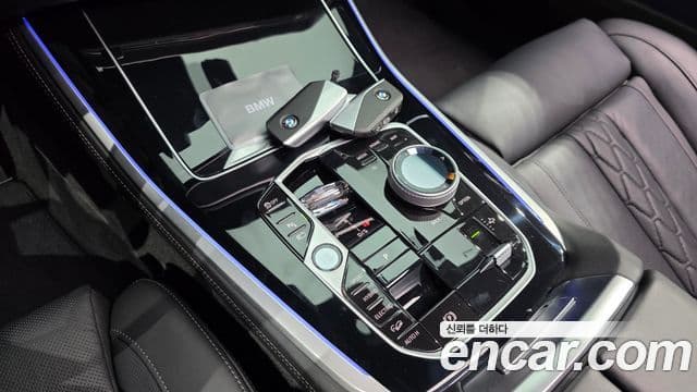 BMW X5 2025 — Photo 26/33