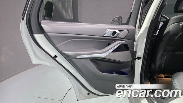 BMW X5 2025 — Photo 4/33