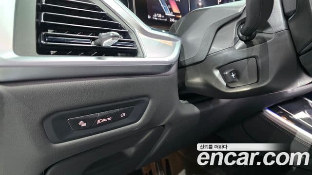 BMW X5 2025 — Photo 8/33