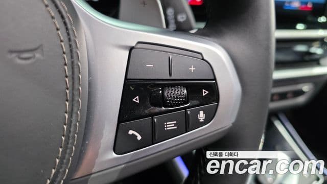BMW X5 2025 — Photo 12/33