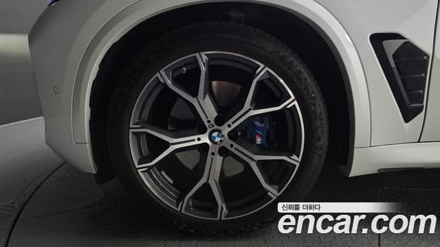BMW X5 2025 — Photo 4/20