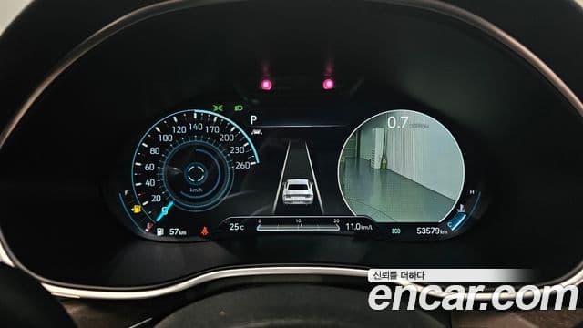 Genesis Electrified G80 2021 — Şəkil 8/20