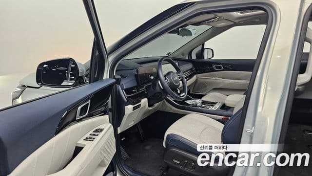 Kia Carnival 2024 — Фото 10/20