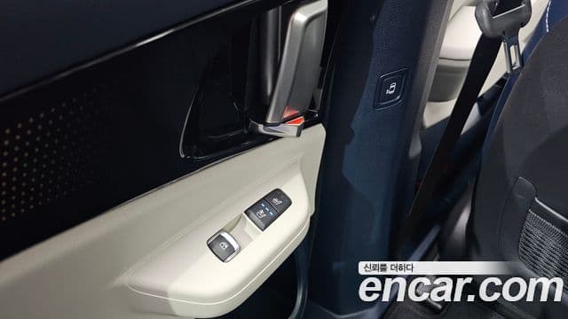 Kia Carnival 2024 — Фото 20/20