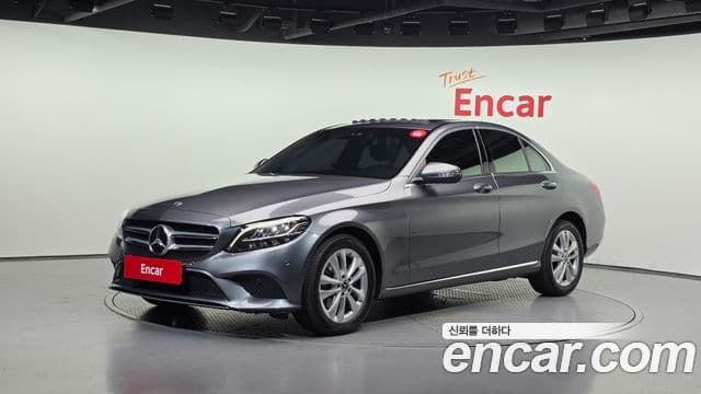 Mercedes-Benz C-Class 2019 — Фото 1/20