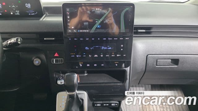 Hyundai Staria 2021 — Şəkil 16/20