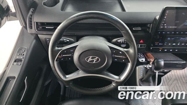 Hyundai Staria 2021 — Şəkil 17/20