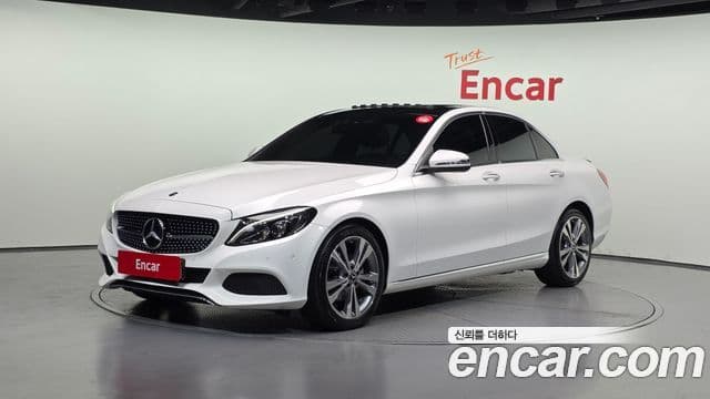 Mercedes-Benz C-Class 2018 — Şəkil 1/20