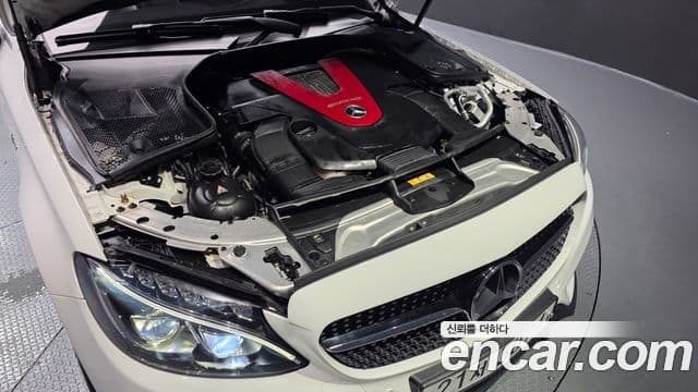 Mercedes-Benz C-Class 2018 — ფოტო 6/20