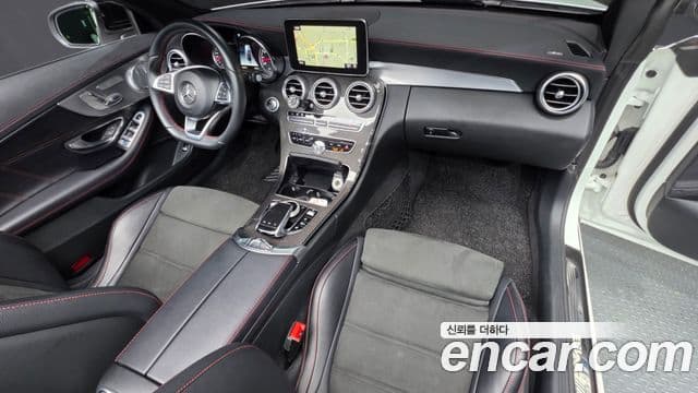 Mercedes-Benz C-Class 2018 — ფოტო 7/20