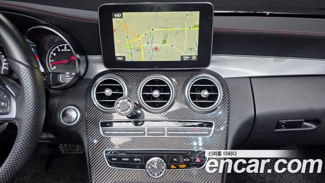 Mercedes-Benz C-Class 2018 — ფოტო 14/20