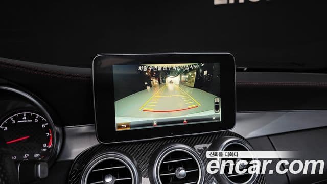 Mercedes-Benz C-Class 2018 — ფოტო 15/20