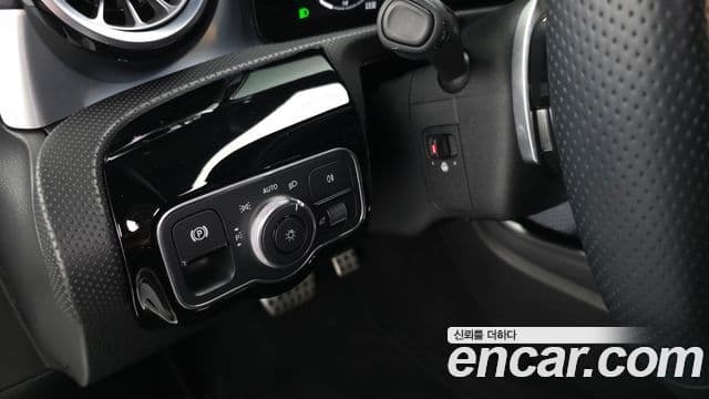 Mercedes-Benz CLA-Class 2024 — Фото 13/20