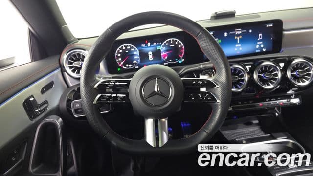 Mercedes-Benz CLA-Class 2024 — Фото 14/20