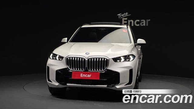 BMW X5 2025 — Photo 9/32