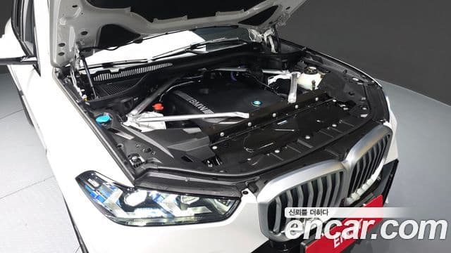 BMW X5 2025 — Photo 12/32