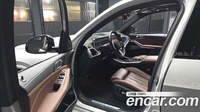 BMW X5 2025 — Photo 2/32