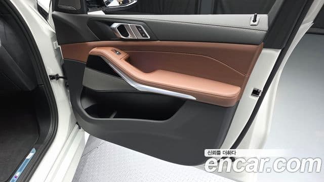 BMW X5 2025 — Photo 32/32