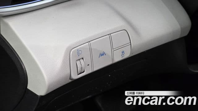 Hyundai Avante 2021 — Фото 15/20