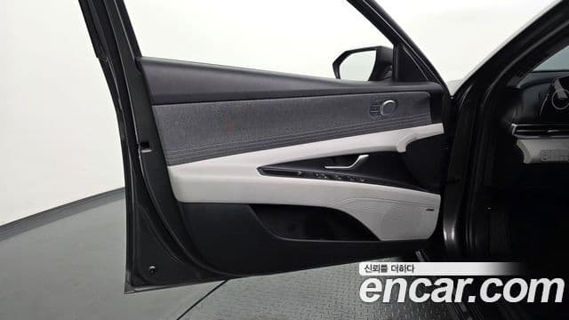 Hyundai The New Avante Hybrid 2021 — Şəkil 27/33