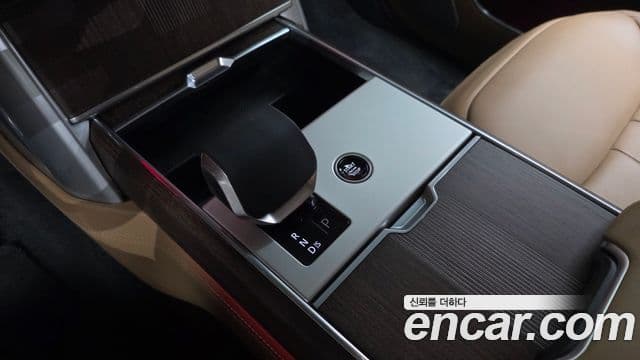 Land Rover Range Rover 2025 — Şəkil 9/20