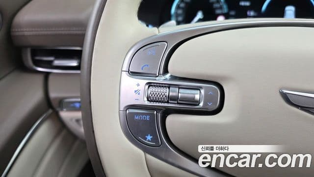 Genesis GV80 2023 — Photo 31/36