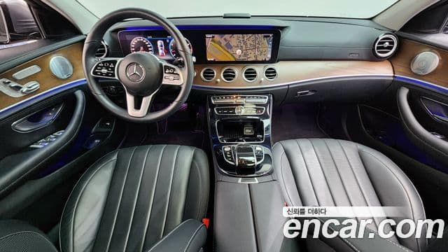 Mercedes-Benz E-Class 2019 — Şəkil 10/20