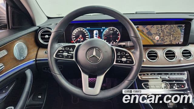 Mercedes-Benz E-Class 2019 — Şəkil 13/20