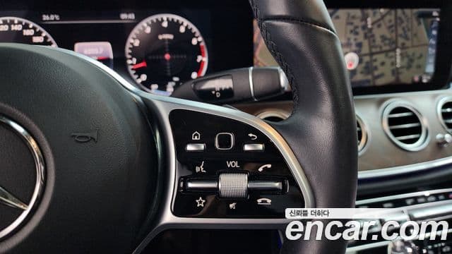 Mercedes-Benz E-Class 2019 — Şəkil 15/20