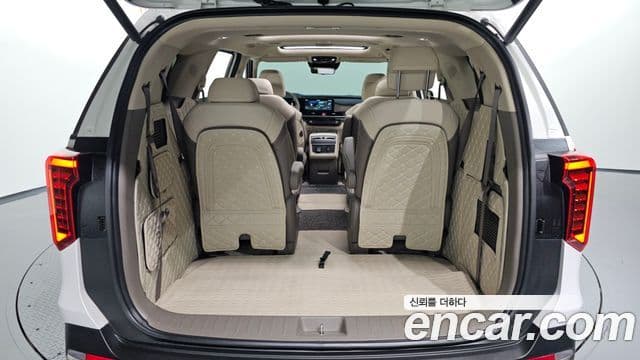 Kia Carnival 2024 — Şəkil 20/20