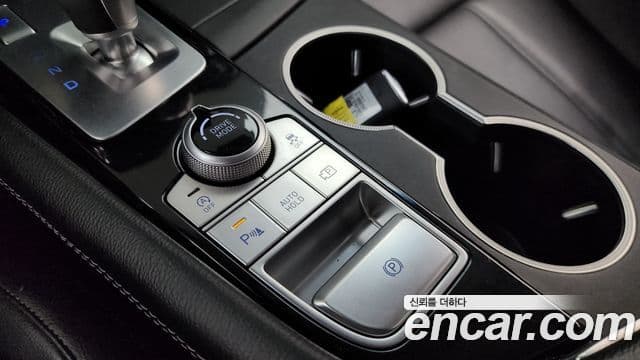Genesis G70 2022 — Şəkil 25/35