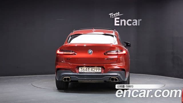 BMW X4 2018 — Фото 3/20