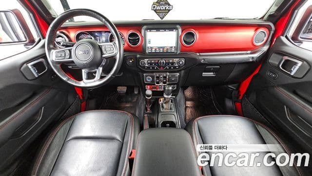 Jeep Gladiator 2022 — ფოტო 7/20