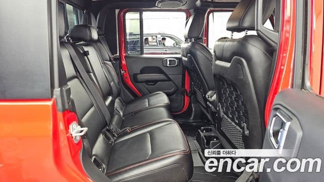 Jeep Gladiator 2022 — ფოტო 12/20